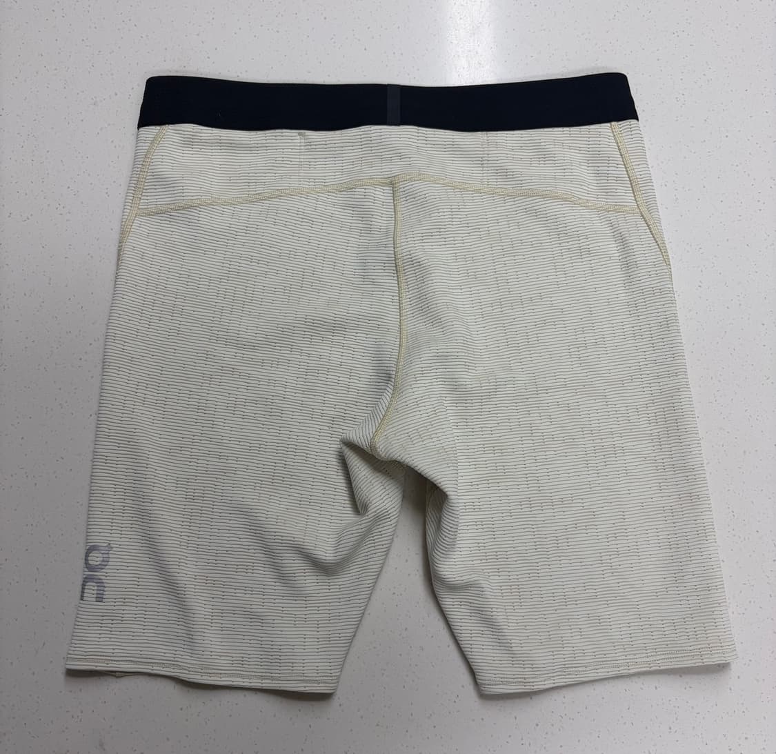 온러닝 페이스 타이즈 M 판매 상품이미지2