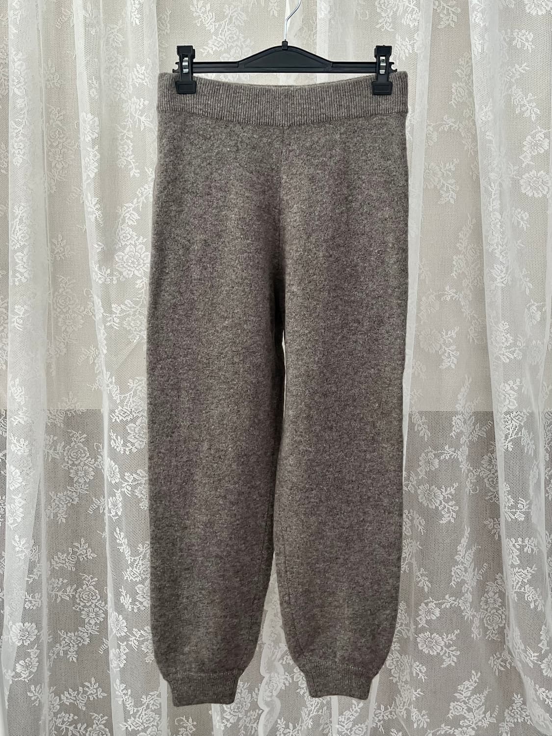 S) 비이커 니트 조거 팬츠 그레이 상품이미지1