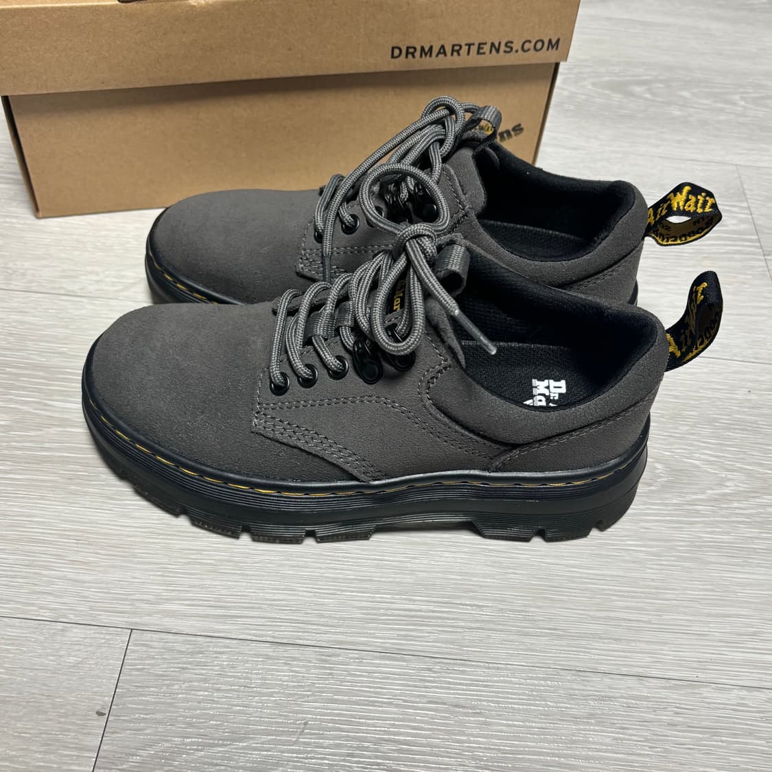 새상품) 닥터마틴 리더 그레이 220 상품이미지6