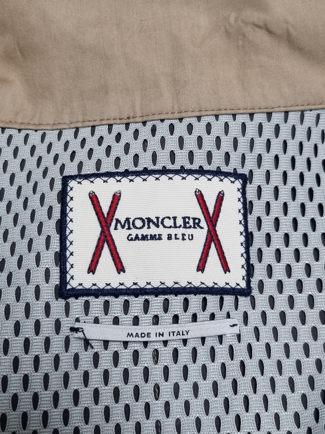 몽클레어 감마블루 레인코트 상품이미지3