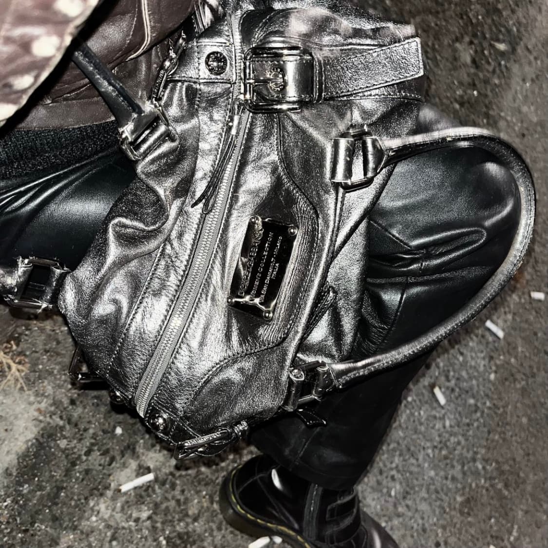 돌체앤가바나 빈티지 메탈릭 실버 숄더백 가방 상품이미지4