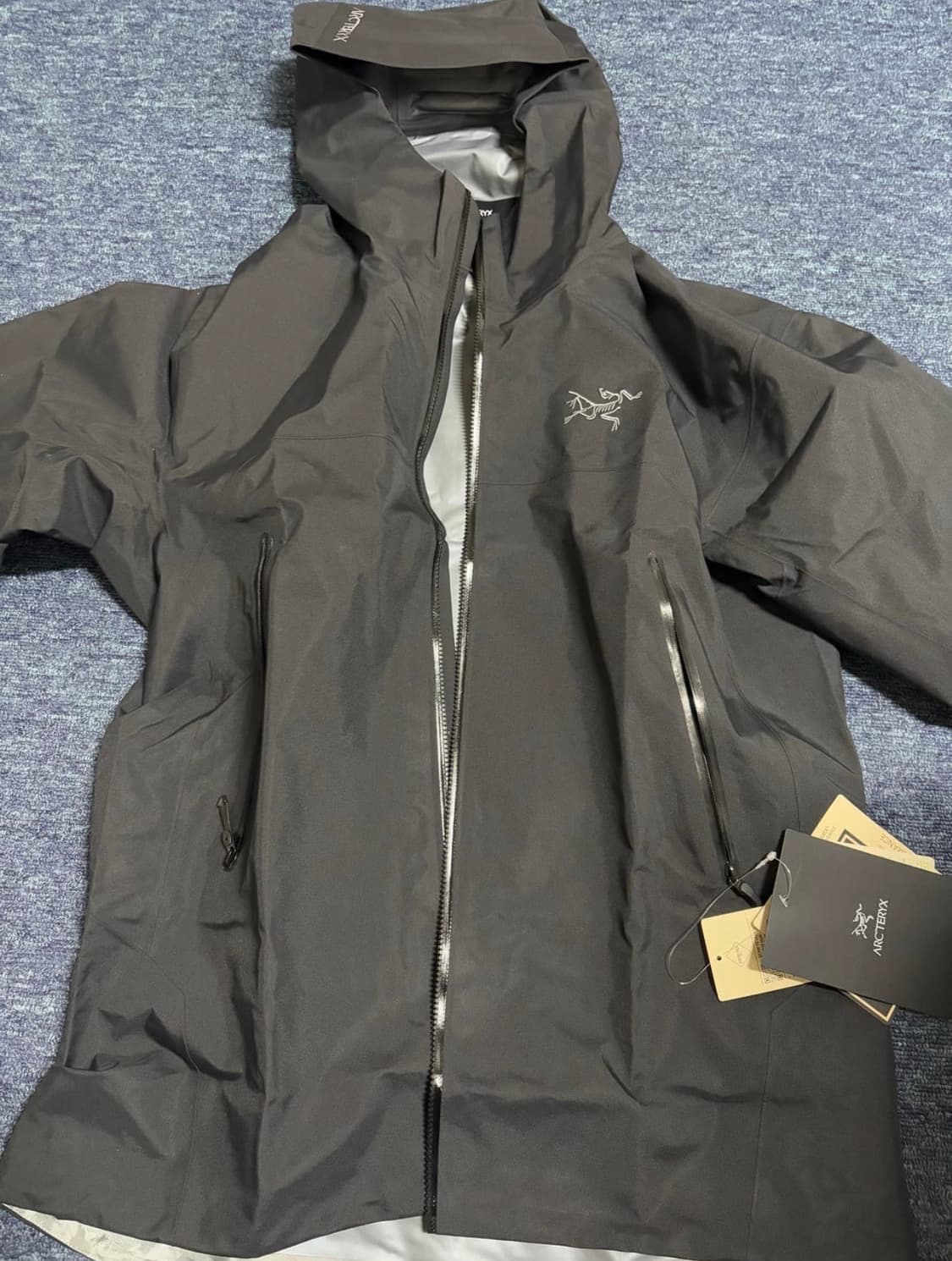 아크테릭스 베타 m 새상품 급처 상품이미지1