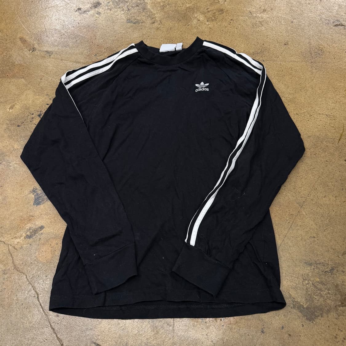 아디다스 블랙 트랙탑 롱슬리브 긴팔 티셔츠 상품이미지2