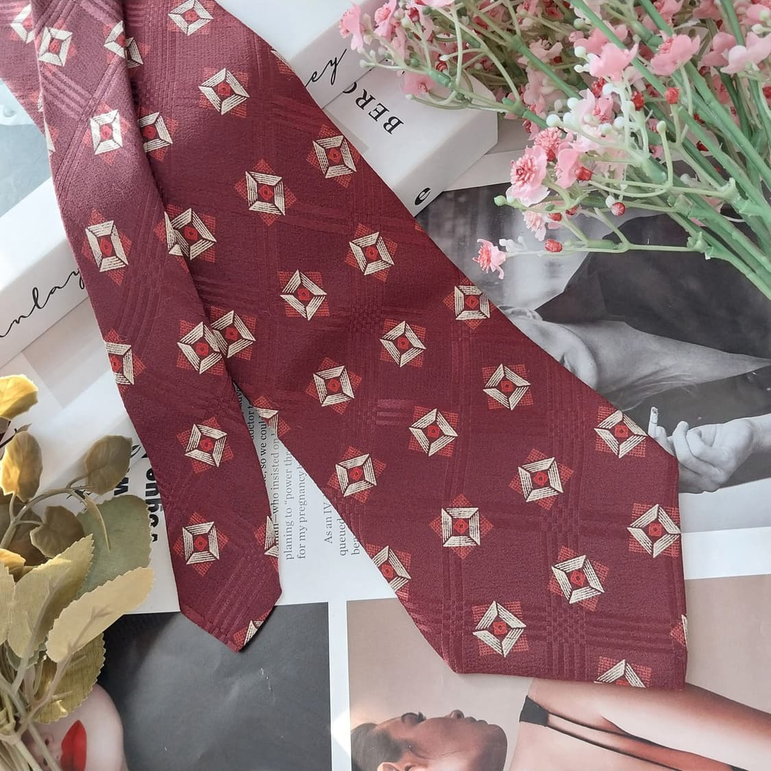 폴로랄프로렌 실크 기하 패턴 넥타이 10.4cm A+등급 K1448
 상품이미지3