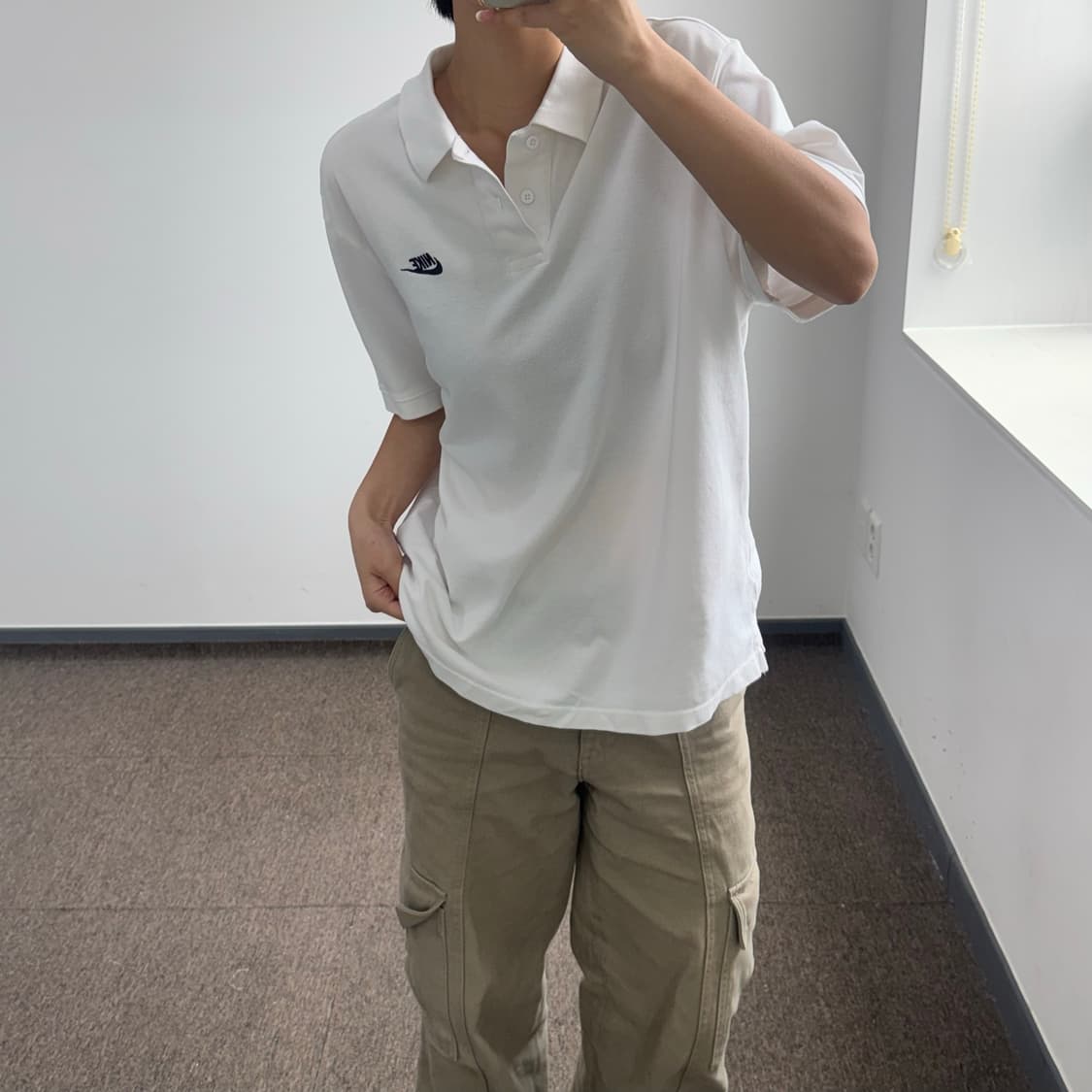 Nike 나이키 스몰로고 화이트 카라 반팔  상품이미지2