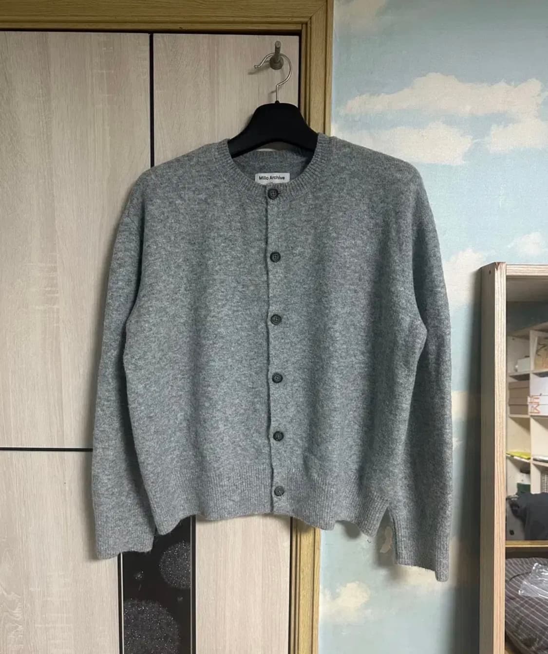 (L) 밀로아카이브 크롭 무브 가디건 블루그레이 상품이미지2