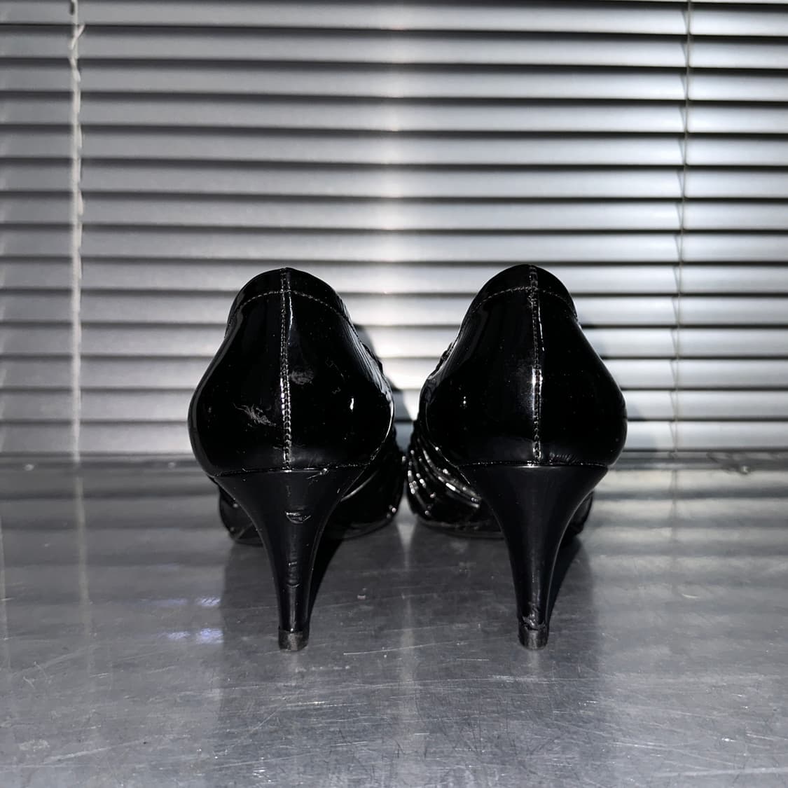 00s 빈티지 프라다 에나멜 가죽 힐 상품이미지4
