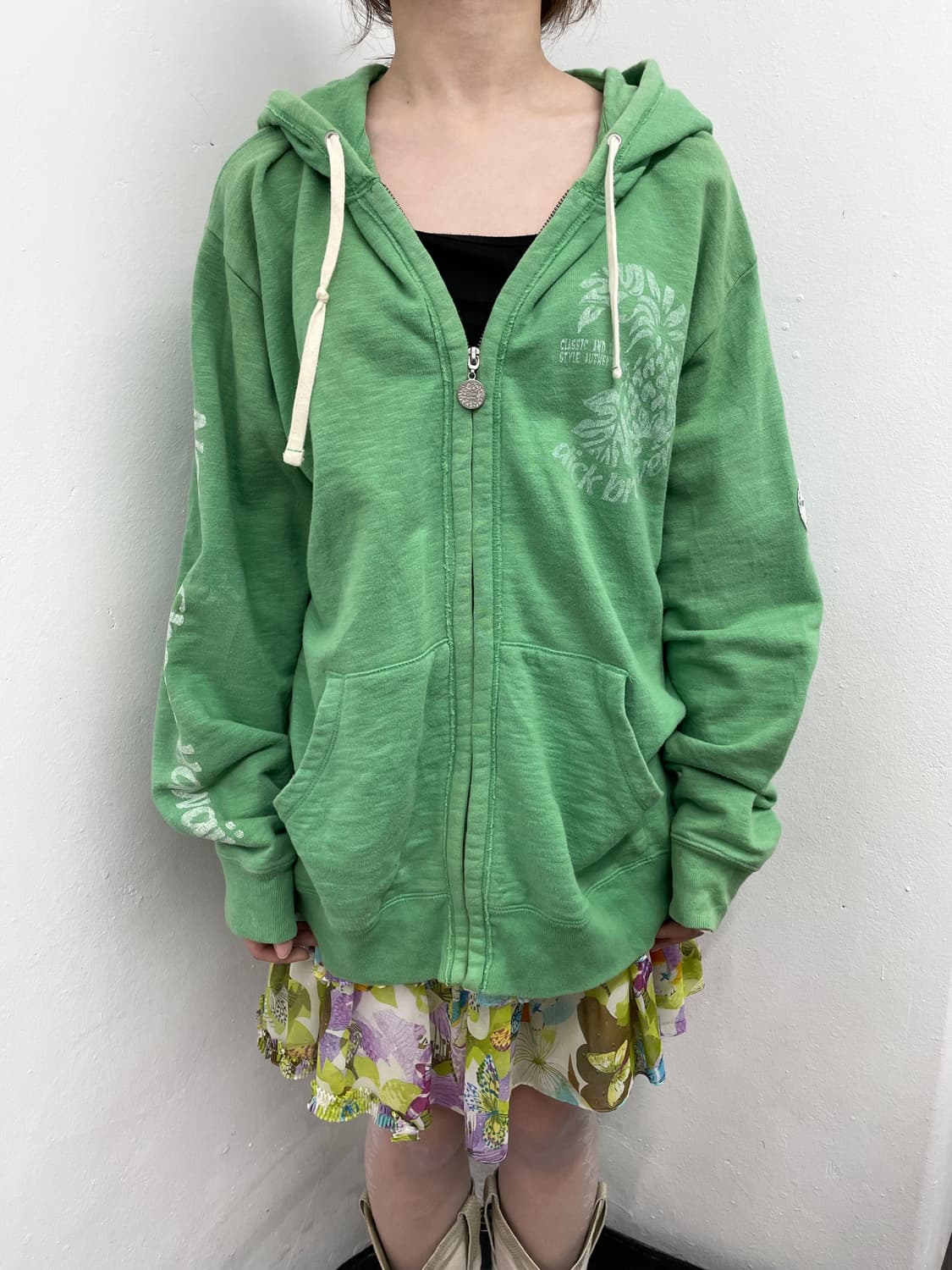 그린 워싱 레터링 루즈 헤비 후드집업 상품이미지3