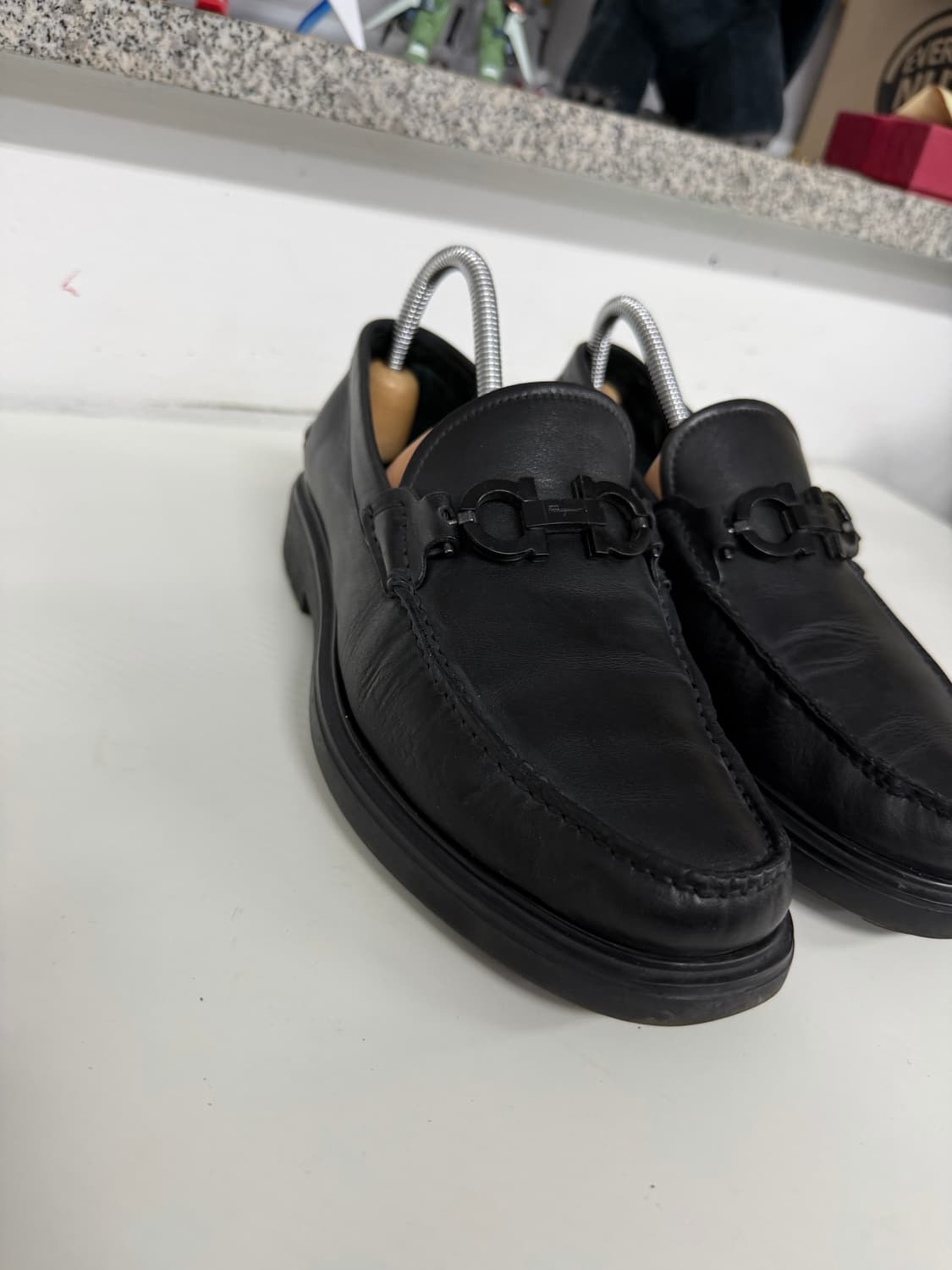 정품) 페라가모 남성 간치니 로퍼 구두 6(250-255) 상품이미지3