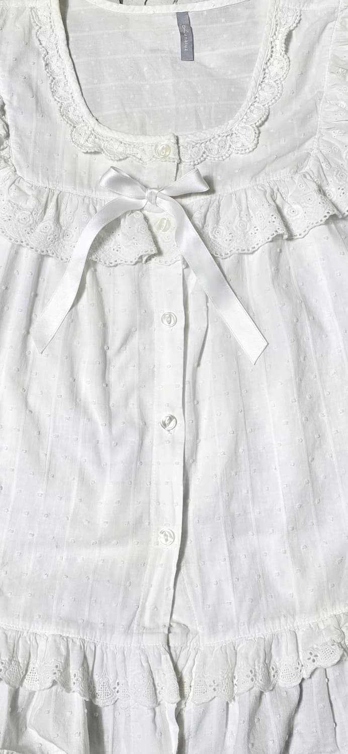 화이트 프릴 블라우스 44 상품이미지4