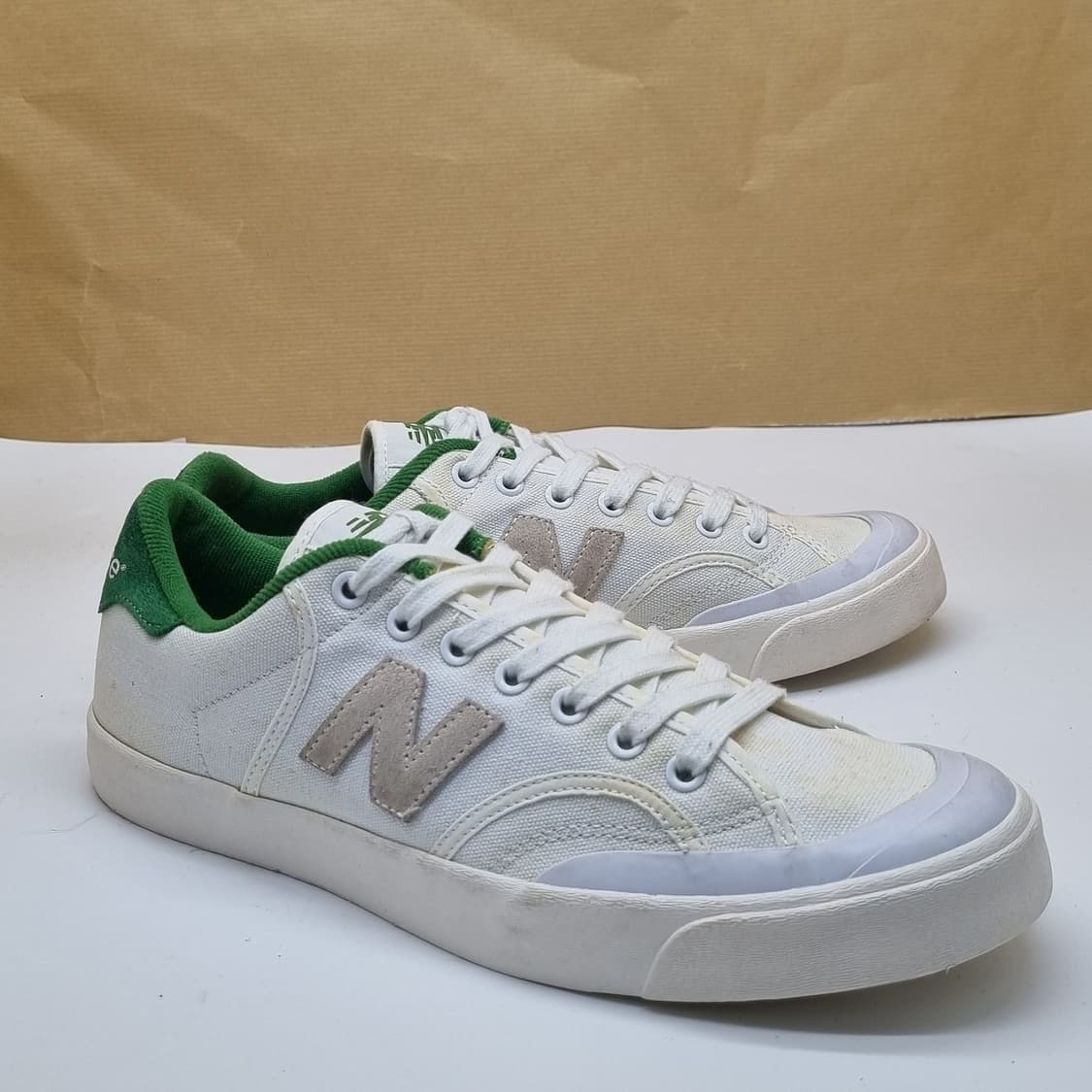 뉴발란스 프로코트 남성슬립온275. 상품이미지1