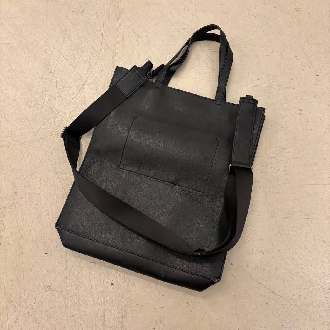 질스튜어트 레더 백 상품이미지3