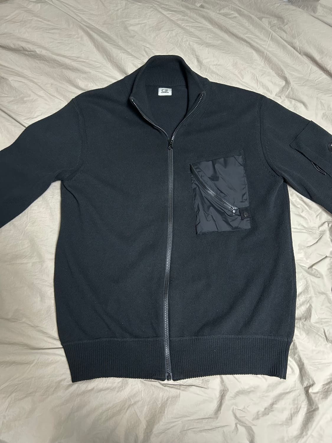 CP컴퍼니 나일론 포켓 집업 52 상품이미지1