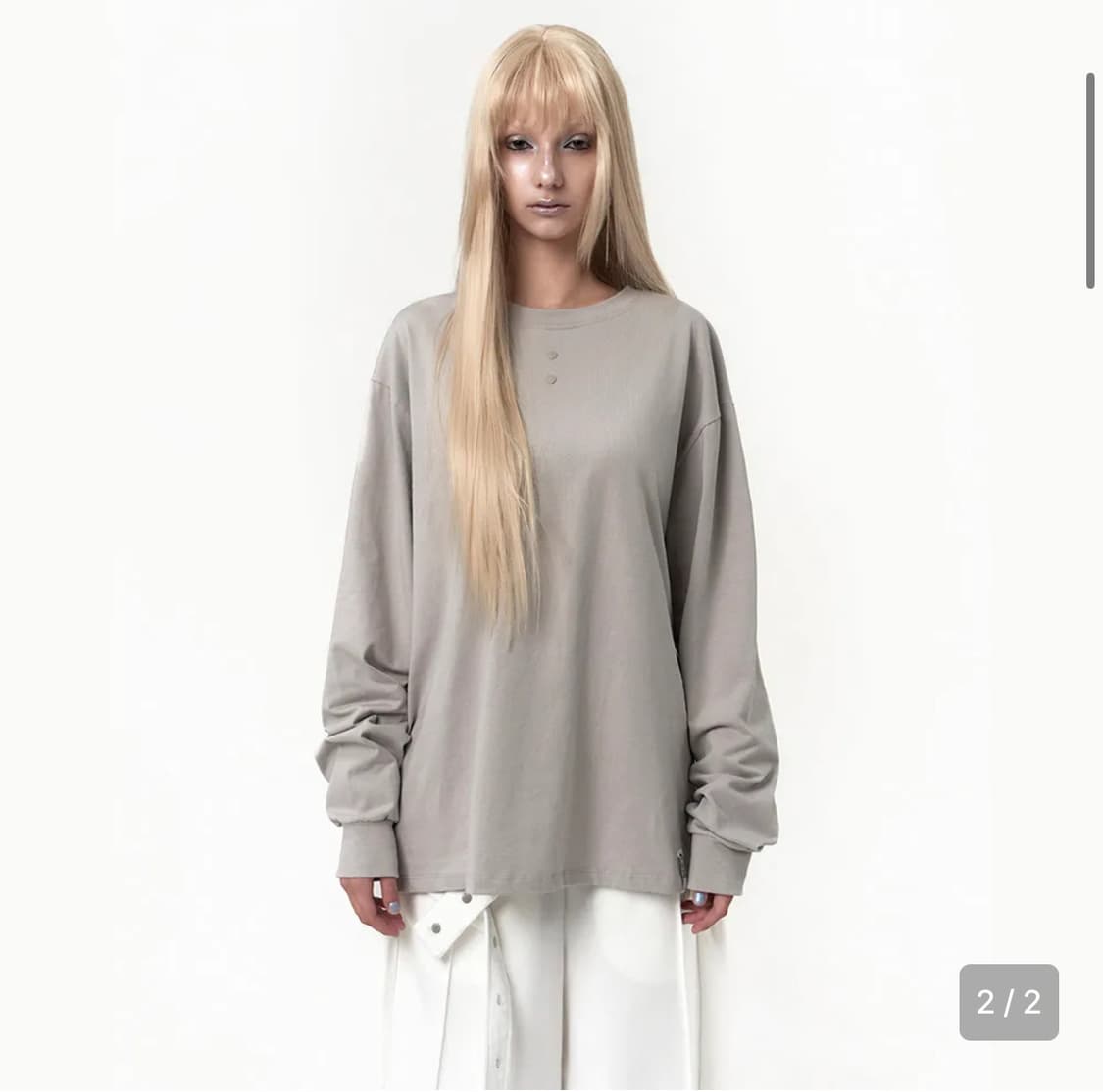 오호스 롱슬리브 Scattered Graphic Long Sleeves 상품이미지1