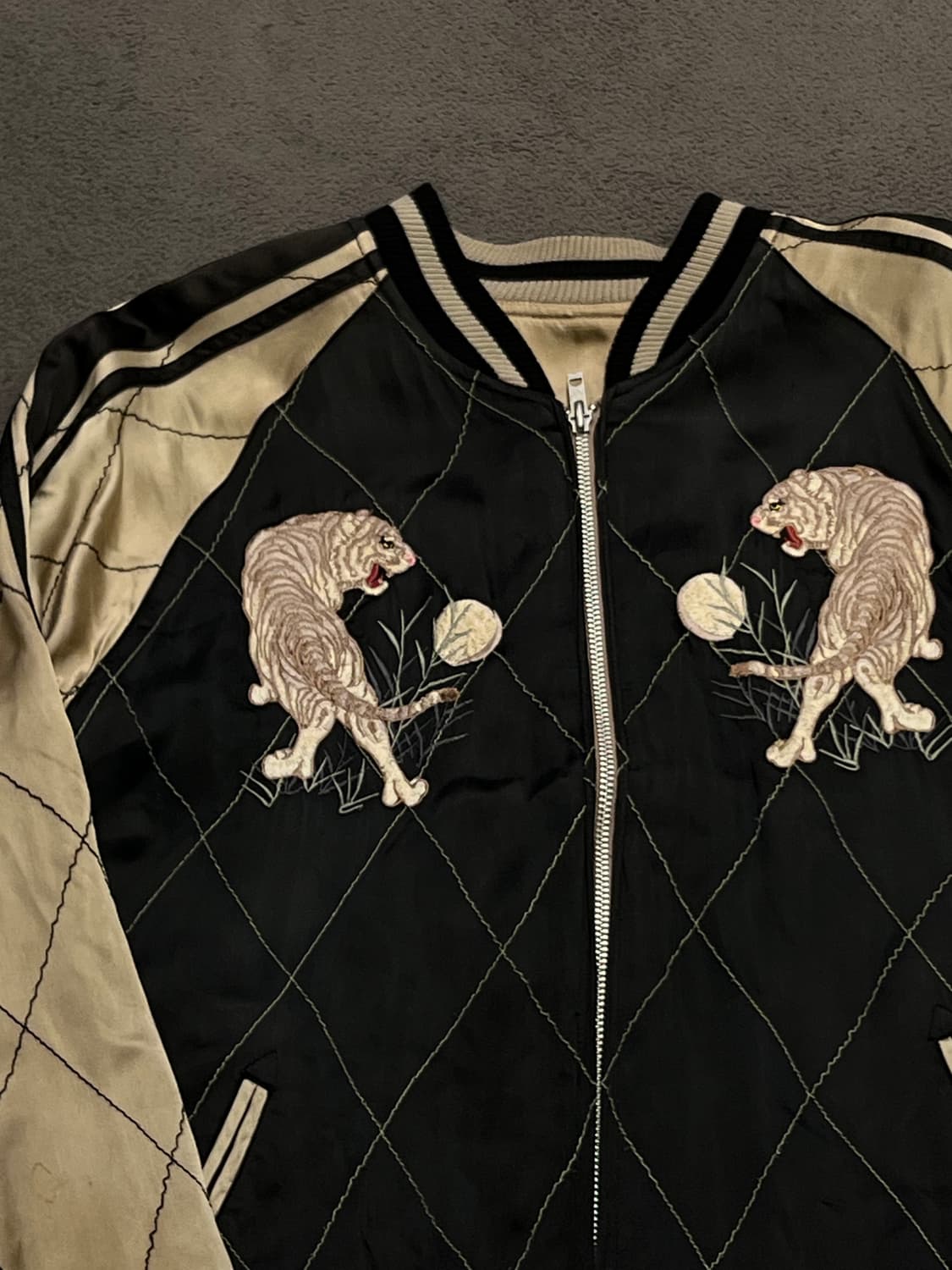 일본 클래식 스크립트 자수 리버시블 스카쟌 처분  상품이미지2