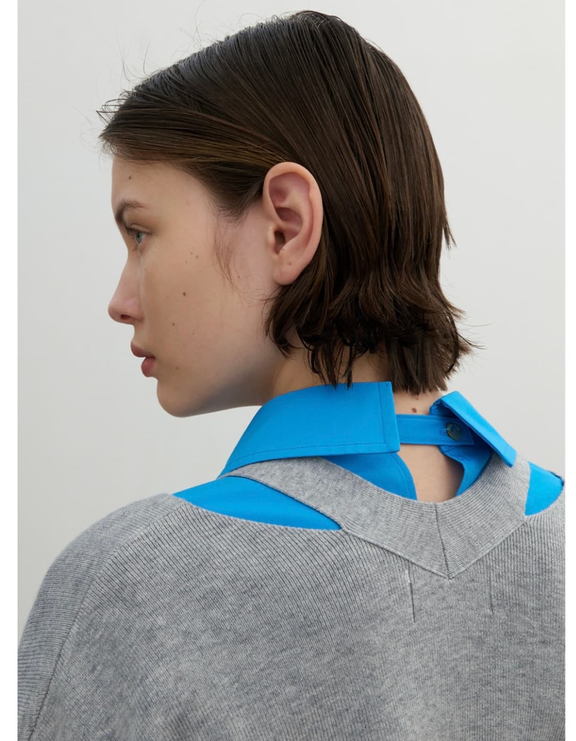 아틀리에 나인 앙쥬 울 컷아웃 니트 가디건 라이트베이지 상품이미지4