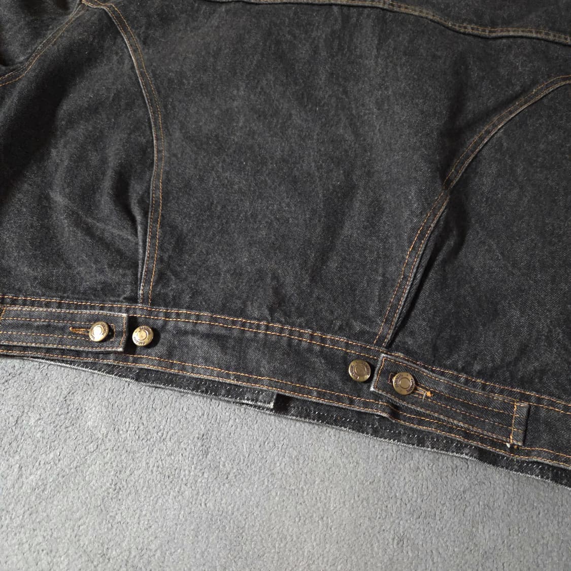 FANATIK 오버사이즈 크롭 데님 트러커 자켓 상품이미지6