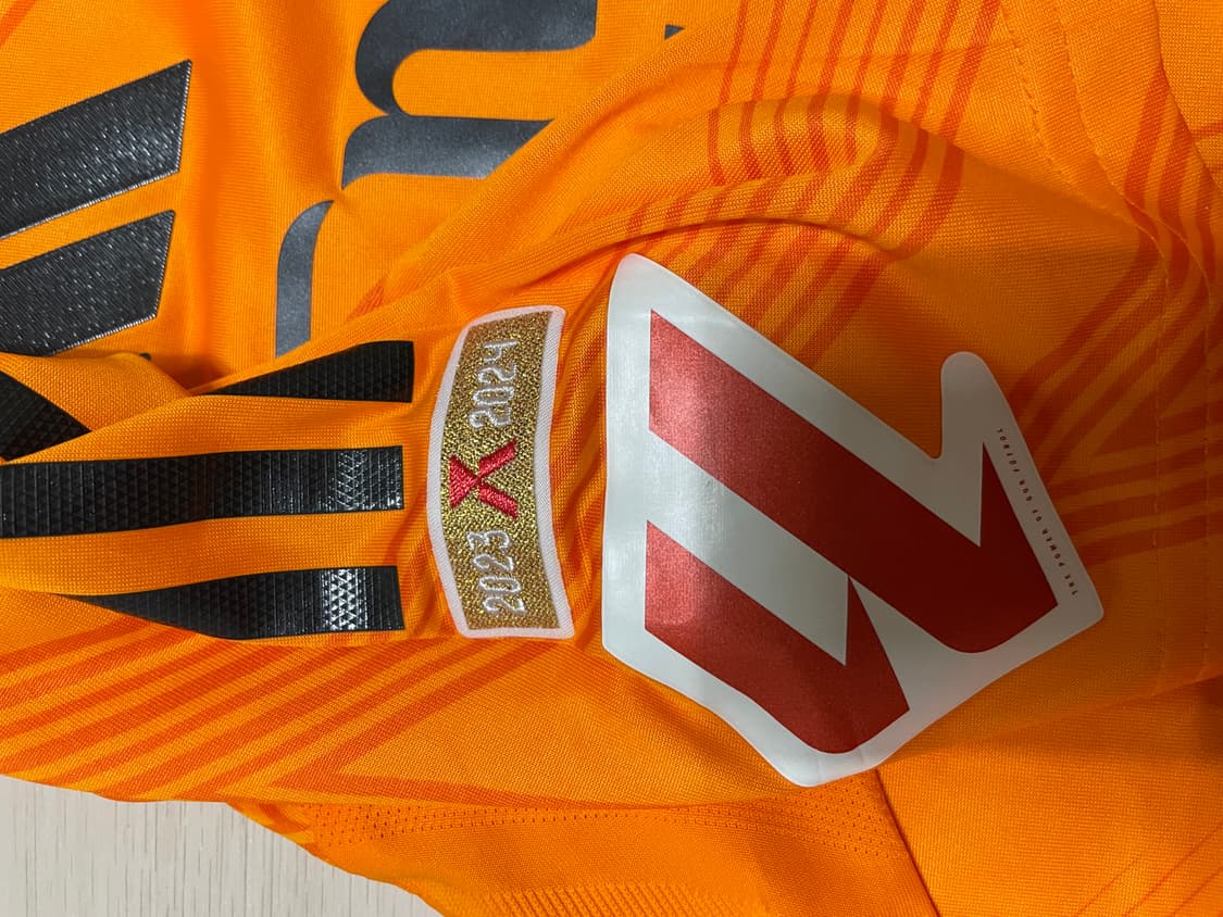 레알마드리드 2024/25 음바페 어웨이 유니폼 XL(공홈정품) 상품이미지5