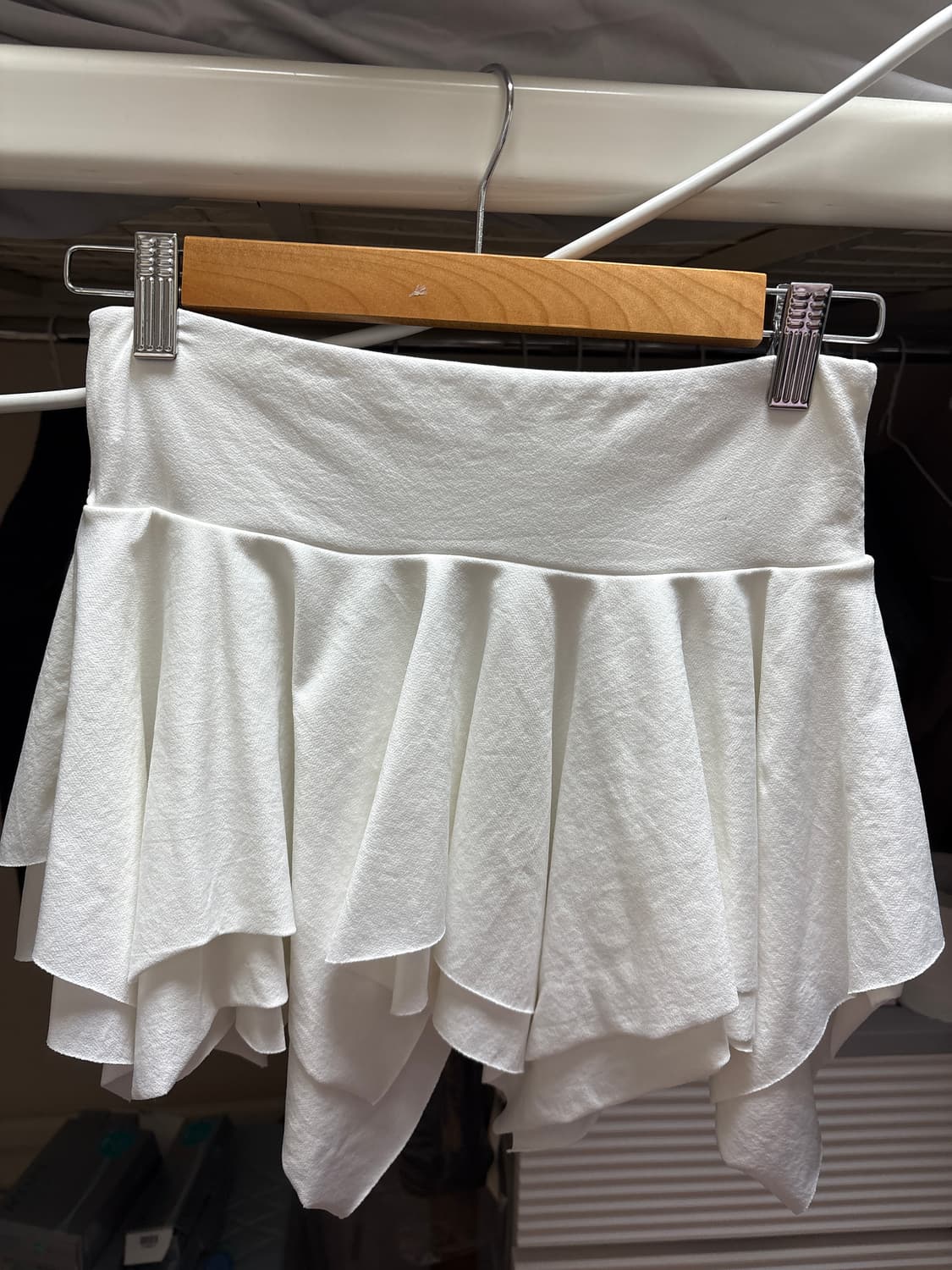 흰색 스커트 상품이미지1