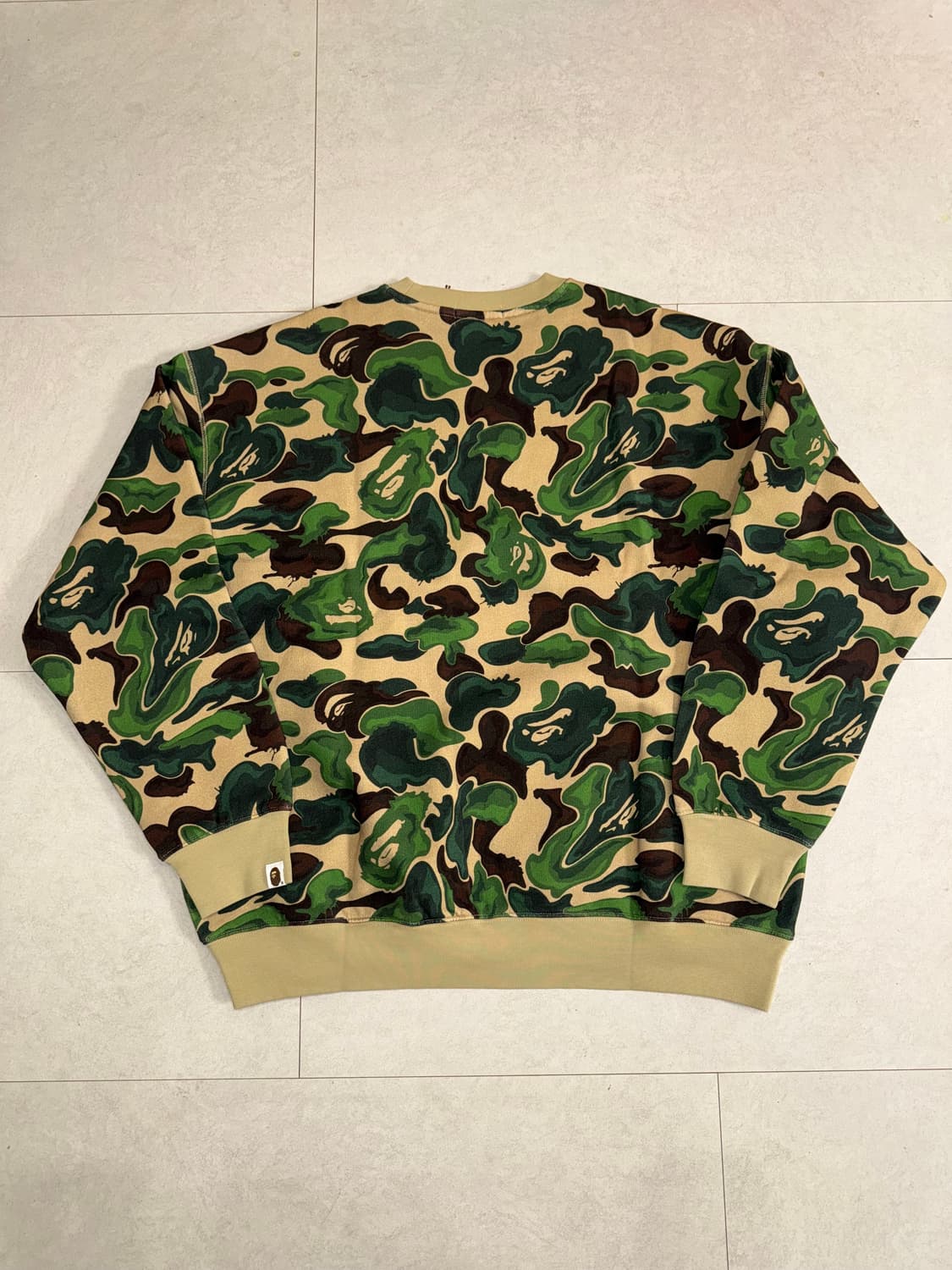 (XXL) 베이프 메탈로고 카모 맨투맨 스웻셔츠 상품이미지2