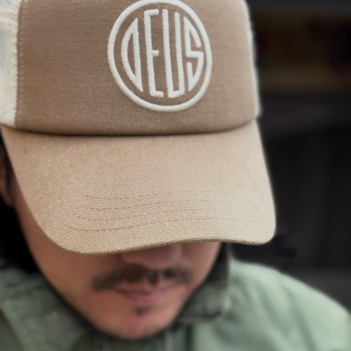 데우스 엑스 마키나 필 트러커 브라운 OS 상품이미지9