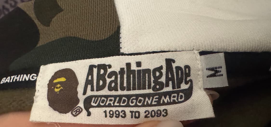 베이프X헬로키티 녹계 후드집업 상품이미지8