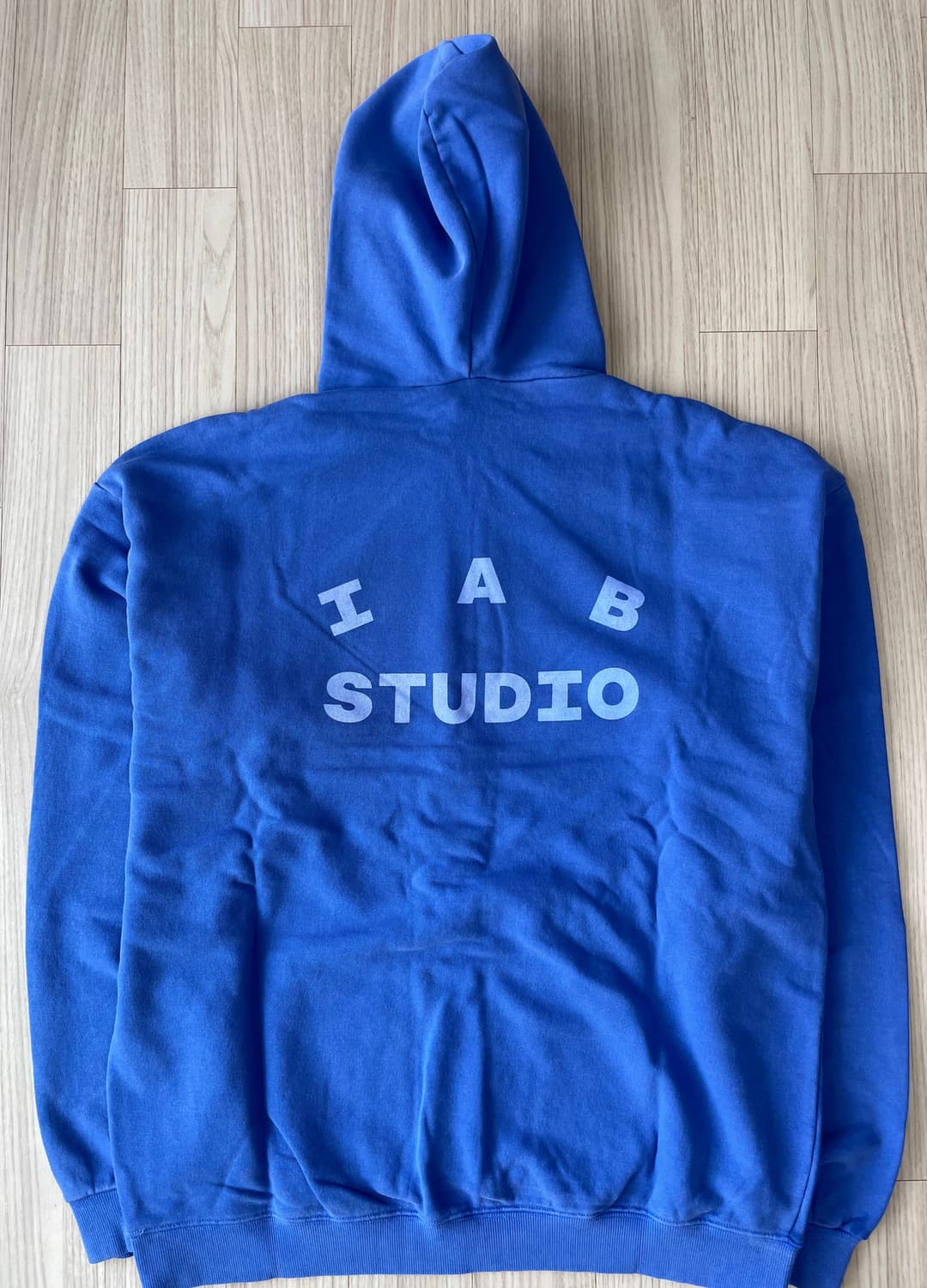 [새상품] 아이앱 스튜디오 피그먼트 후드 로얄 블루 상품이미지1