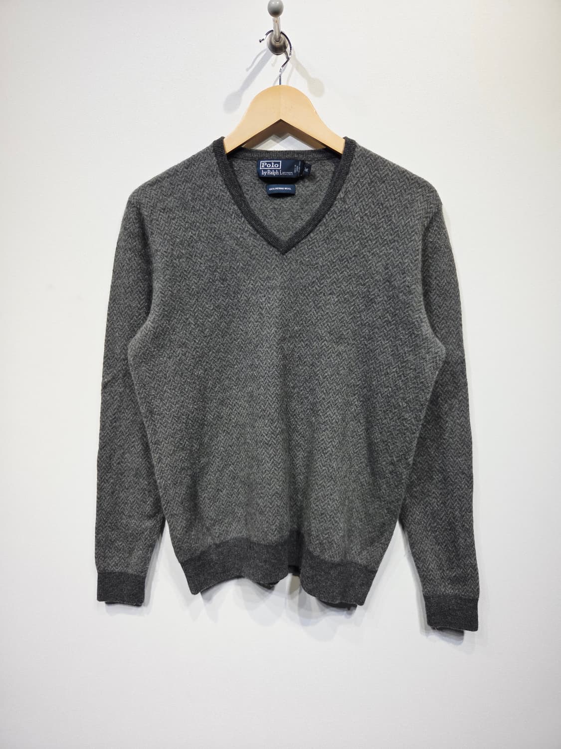 폴로 랄프로렌 메리노 울 브이넥 니트 그레이 상품이미지2