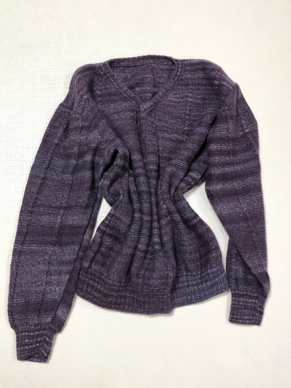빈티지 퍼플 브이넥 니트 상품이미지5