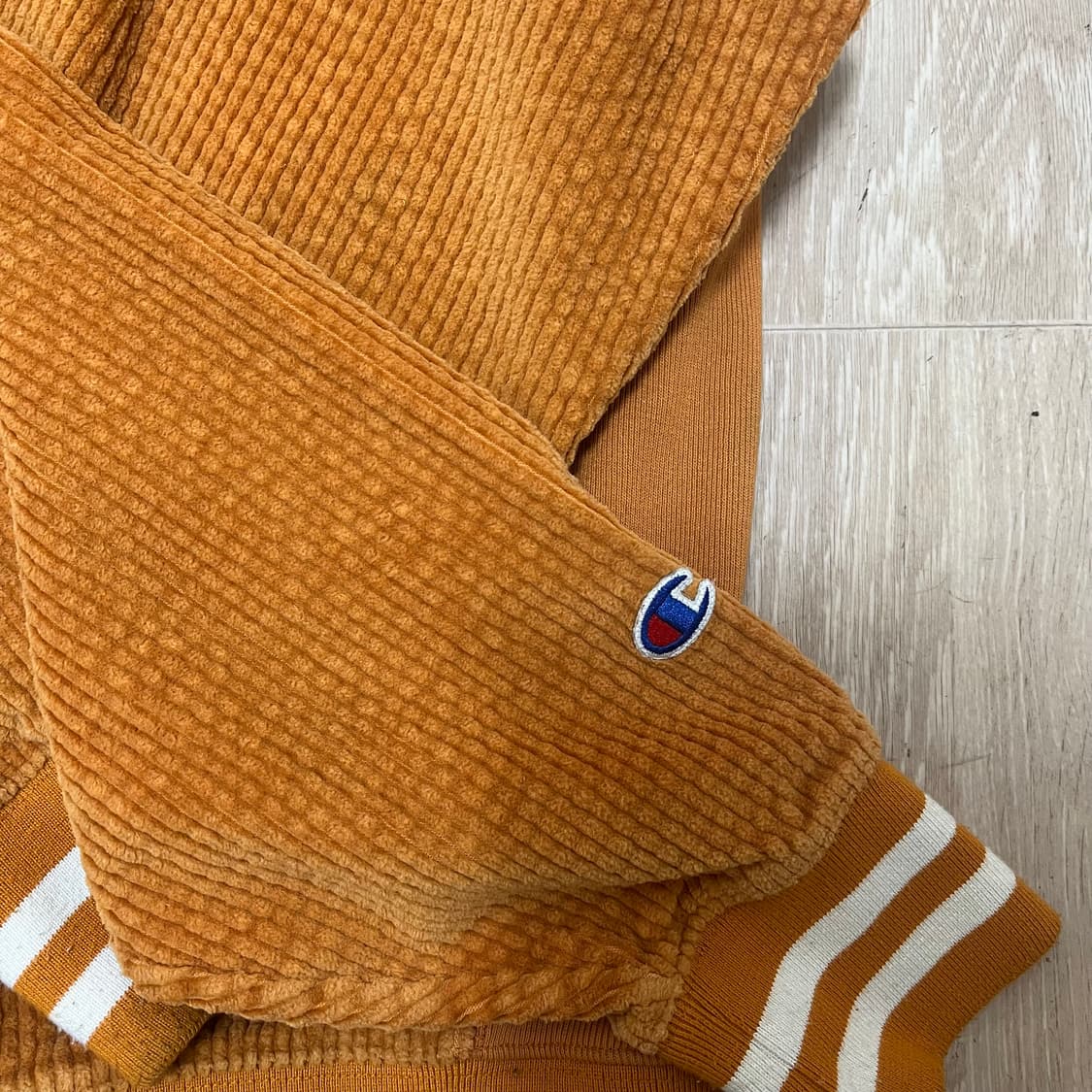 챔피온 USA 오리지널 빅로고 코듀로이 맨투맨 M(95) 상품이미지5