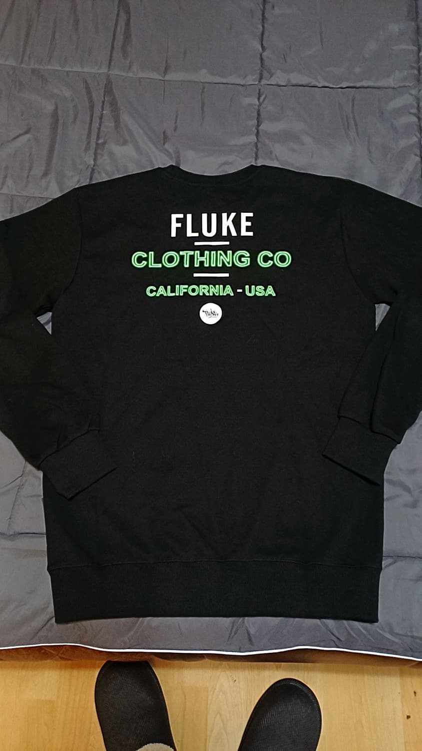 플루크 긴팔 실측100 가슴54 기장72 상품이미지3