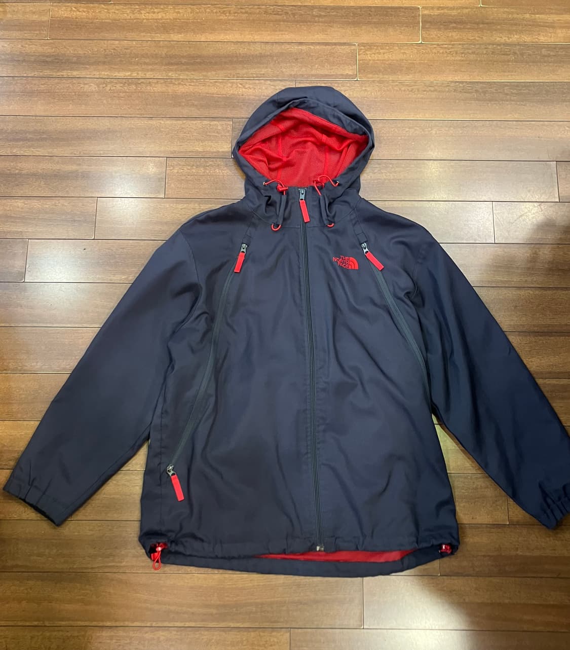 노스페이스 바람막이 (백팩변형)L 상품이미지1