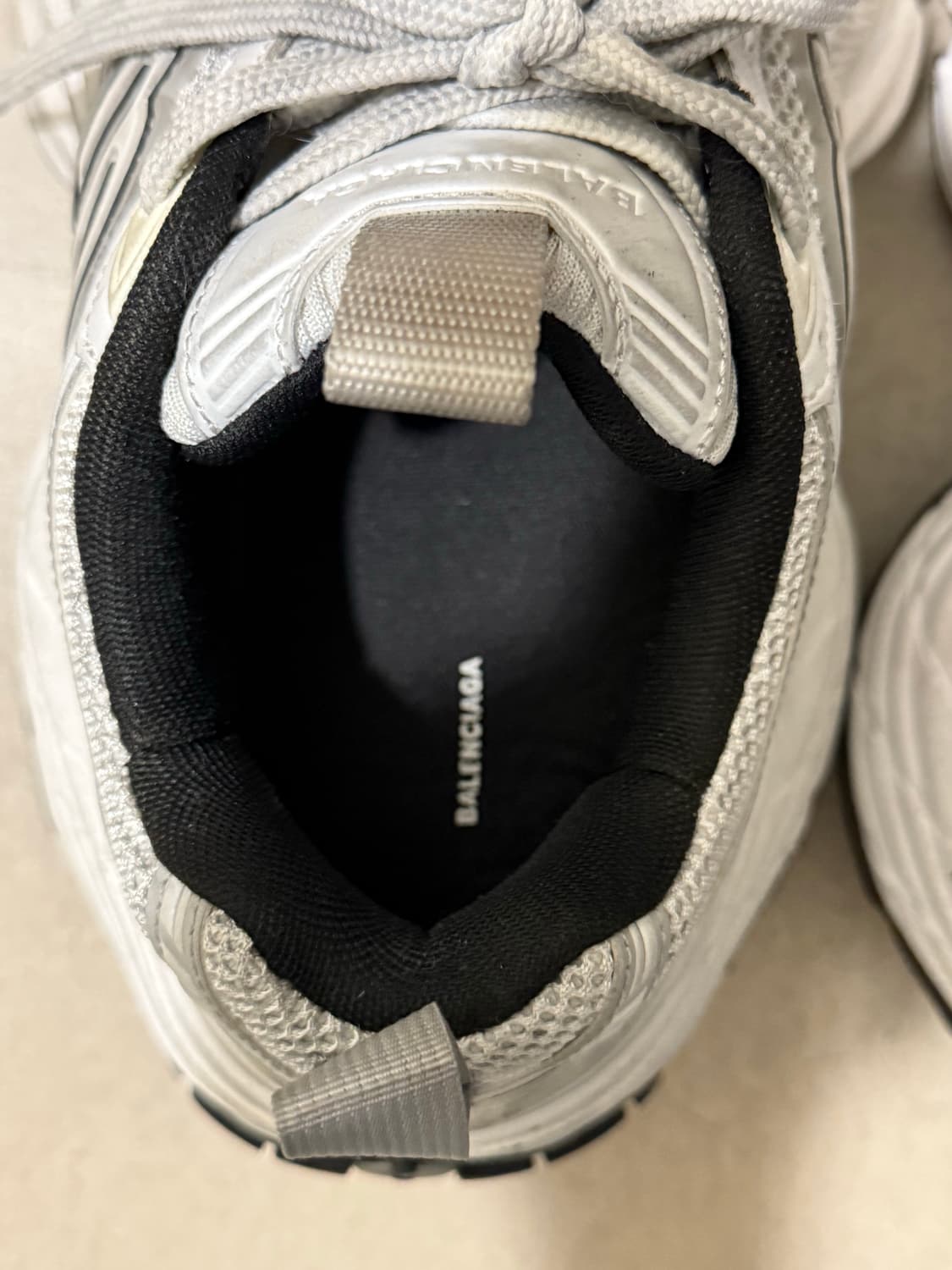 발렌시아가 10xl 상품이미지5