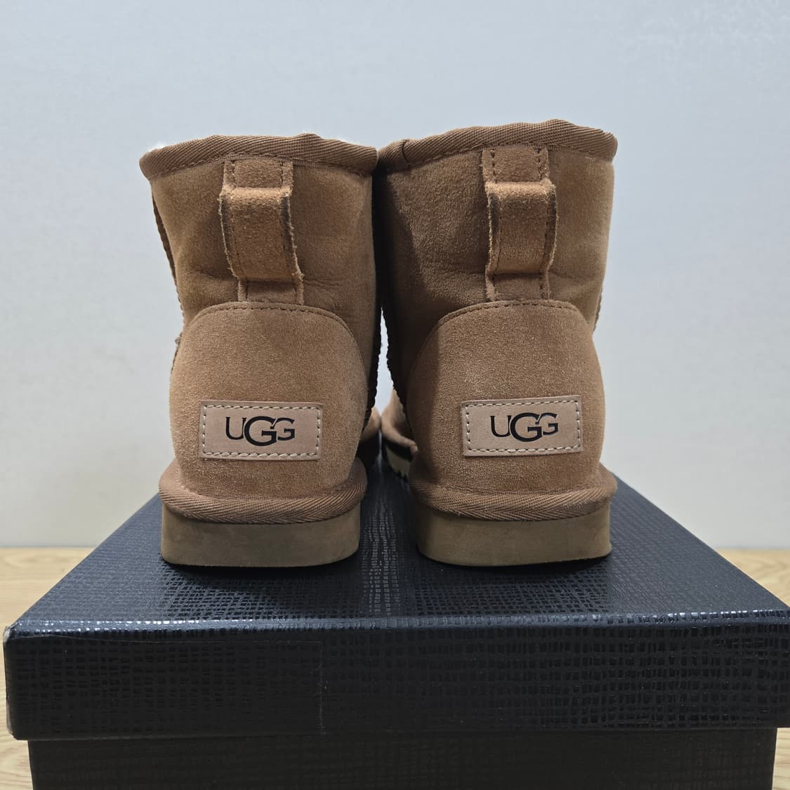 230 어그 UGG 클래식 미니 체스트넛 상품이미지4