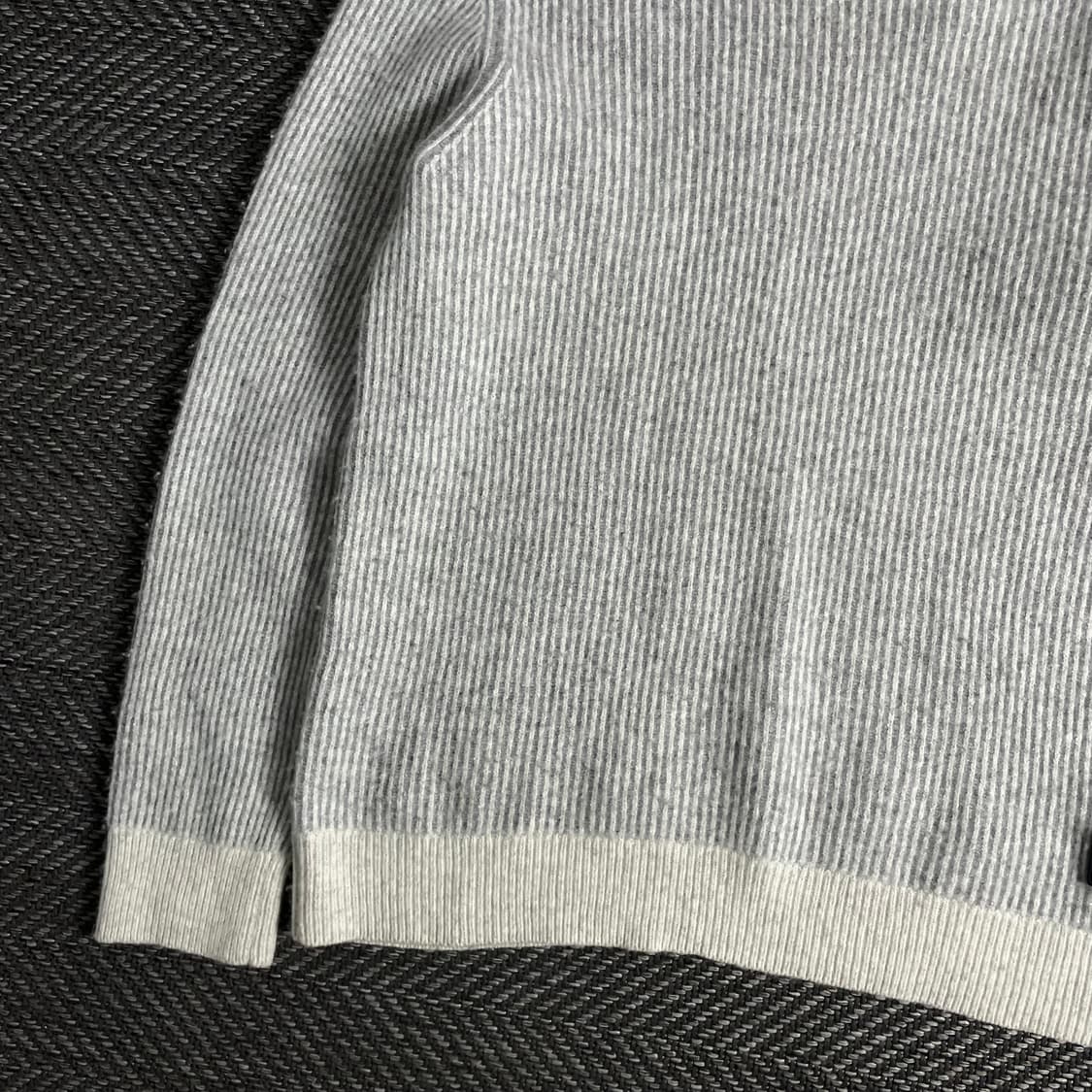 바버 UK 헤리티지 가죽 패치 로고 스웨터o3240 상품이미지3