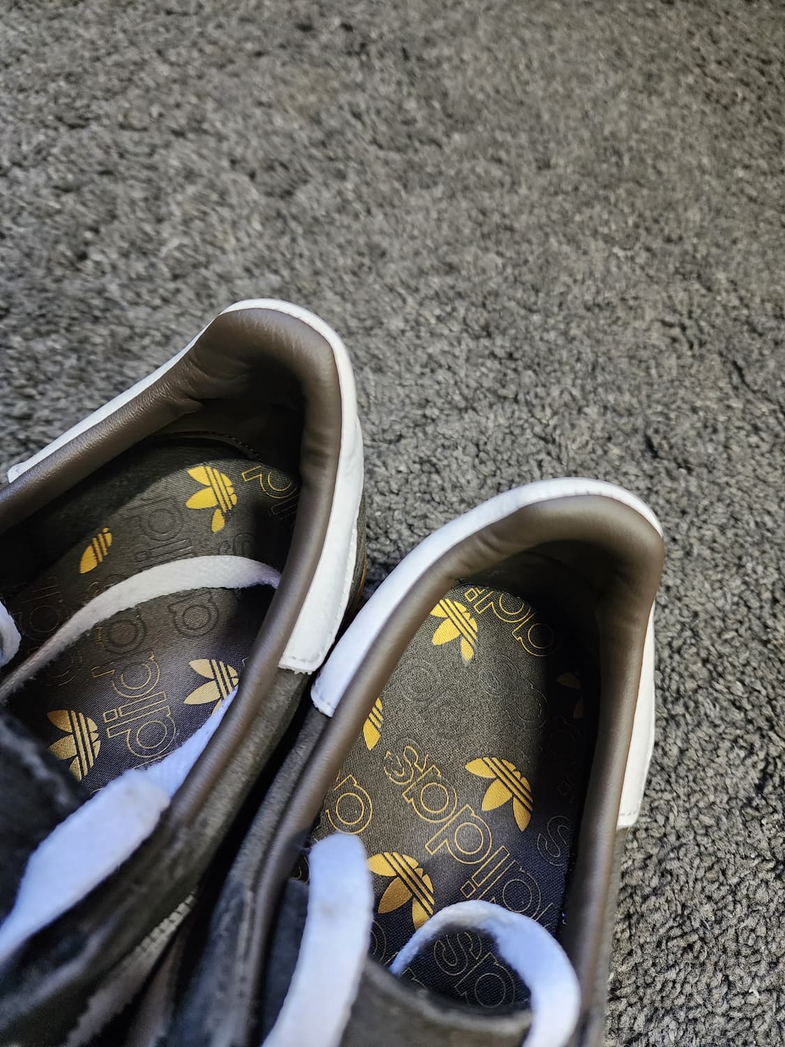 아디다스 스페지알 250 쉐도우올리브 상품이미지4