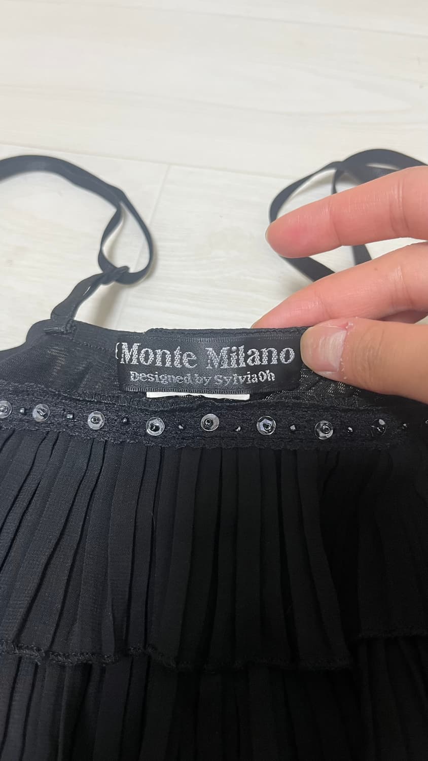 monte milano 시퀸비즈 플리츠 나시 슬립 상품이미지2