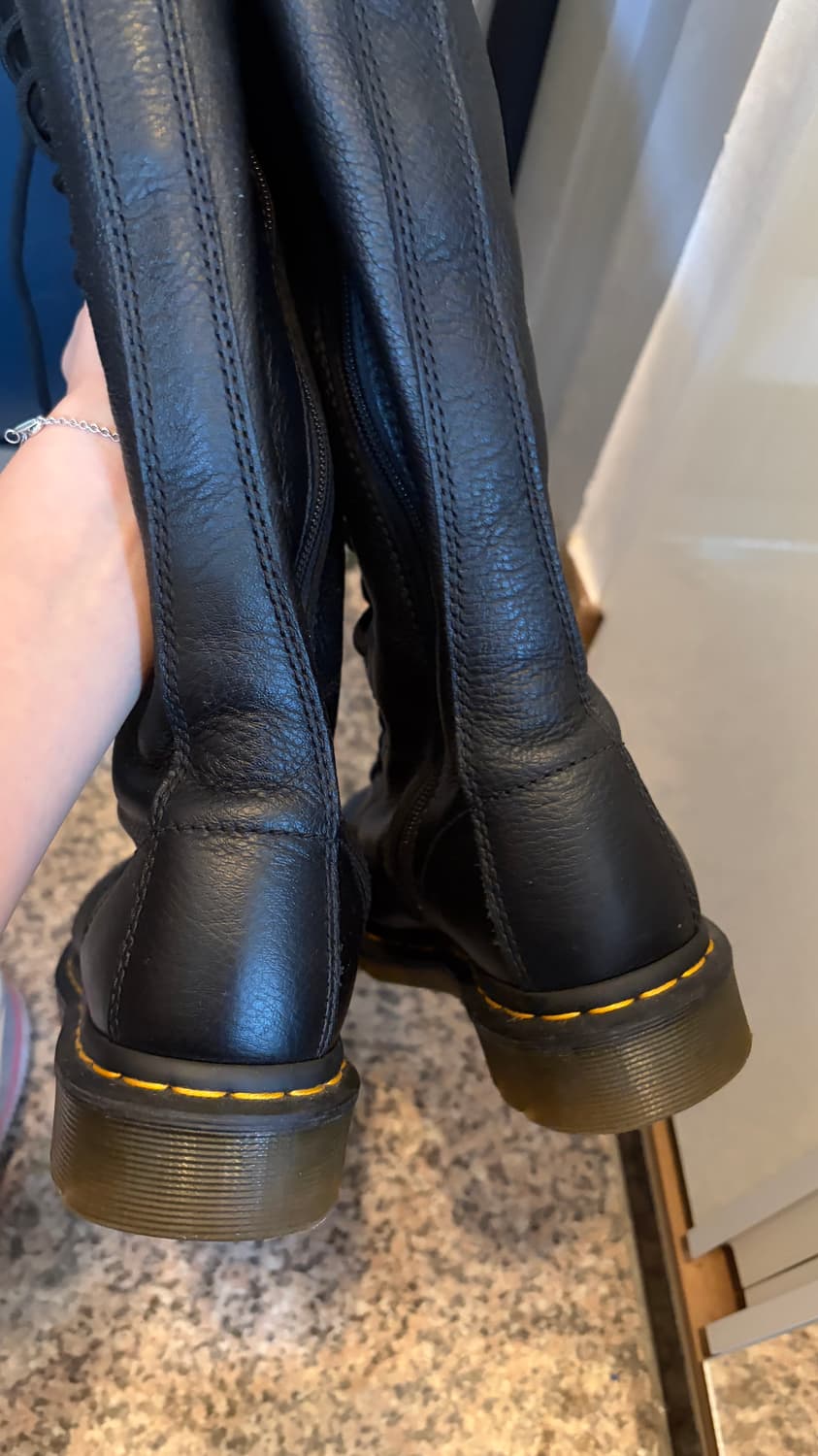 닥터마틴 1B60 롱부츠 240 EU38  상품이미지4