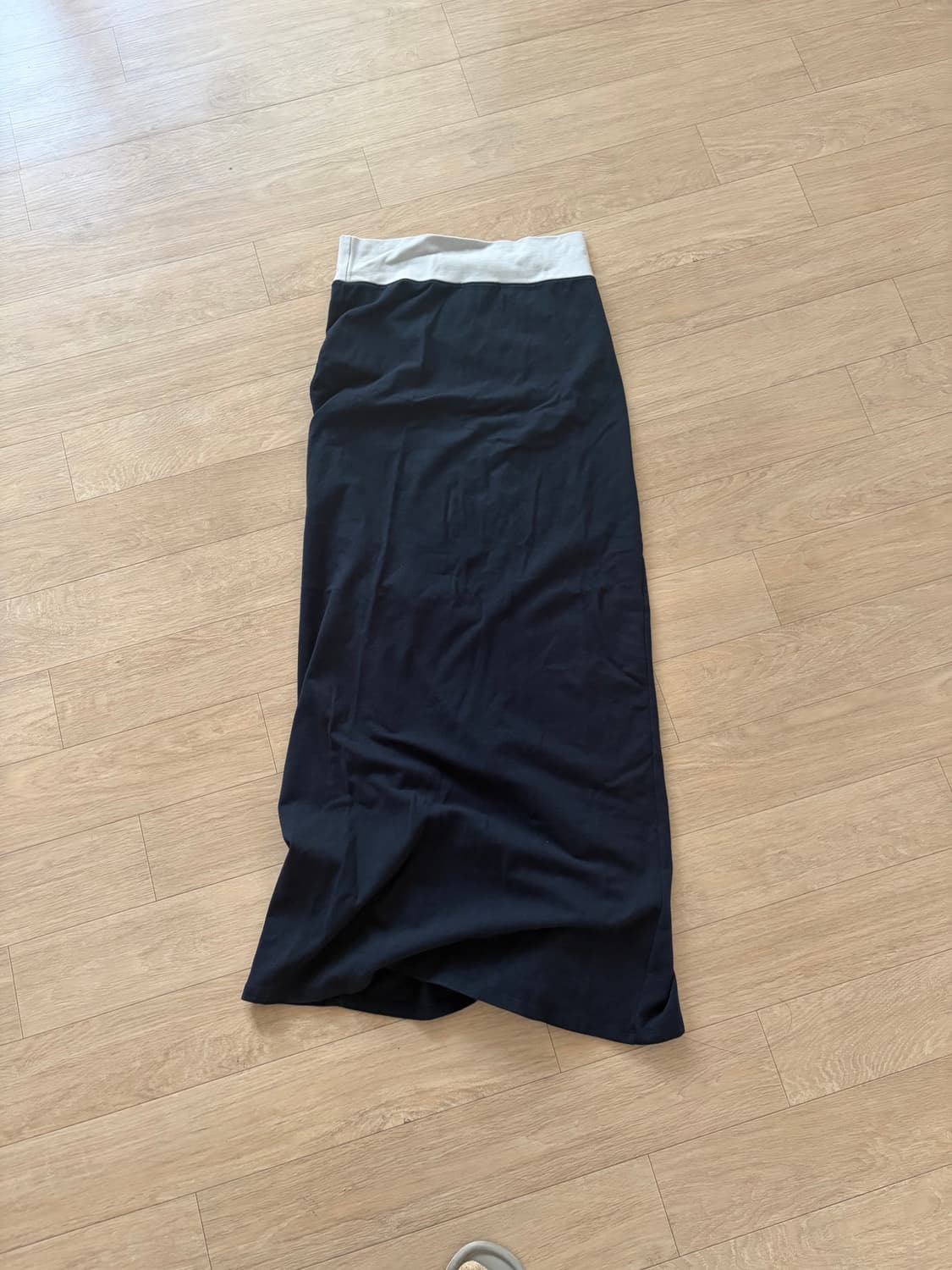브랜디멜빌 NAVY STRIPE LONG SKIRT 상품이미지1