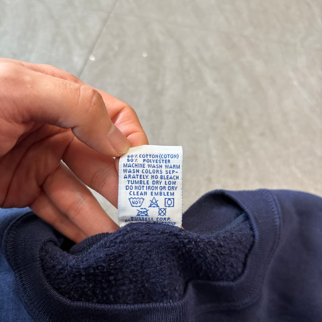 90년대 미국 생산 러셀 블랭크 썬 페이딩 네이비 스웻셔츠  상품이미지10