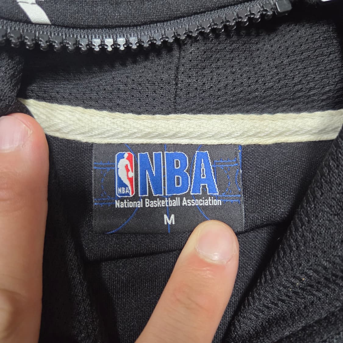 ✨ (만원 빈티지) NBA 뉴올리언스 펠리컨스 후드 블랙 조끼  상품이미지6
