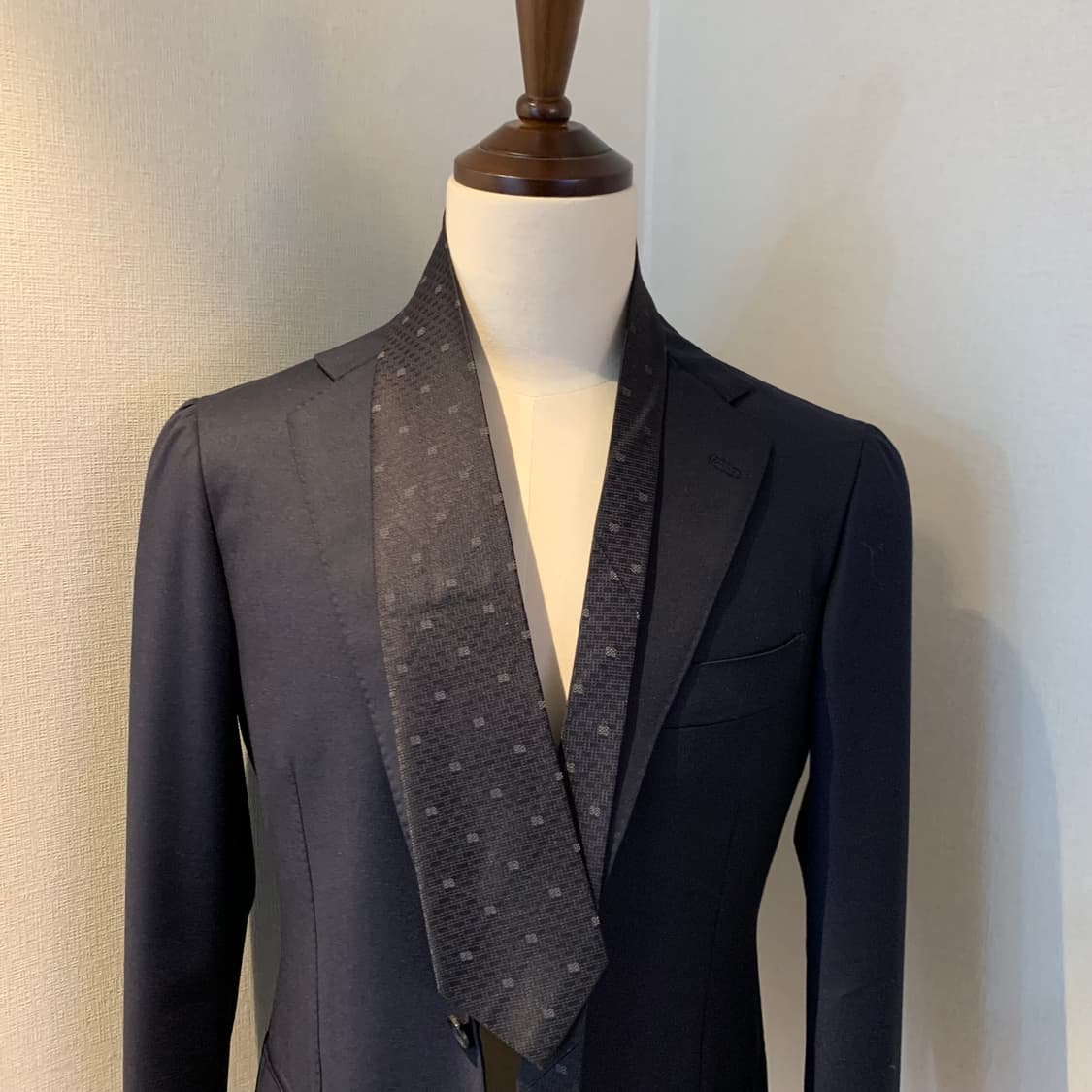 란셀(LANCEL) 블랙컬러 모노그램 명품넥타이 최상급 A+등급 상품이미지1