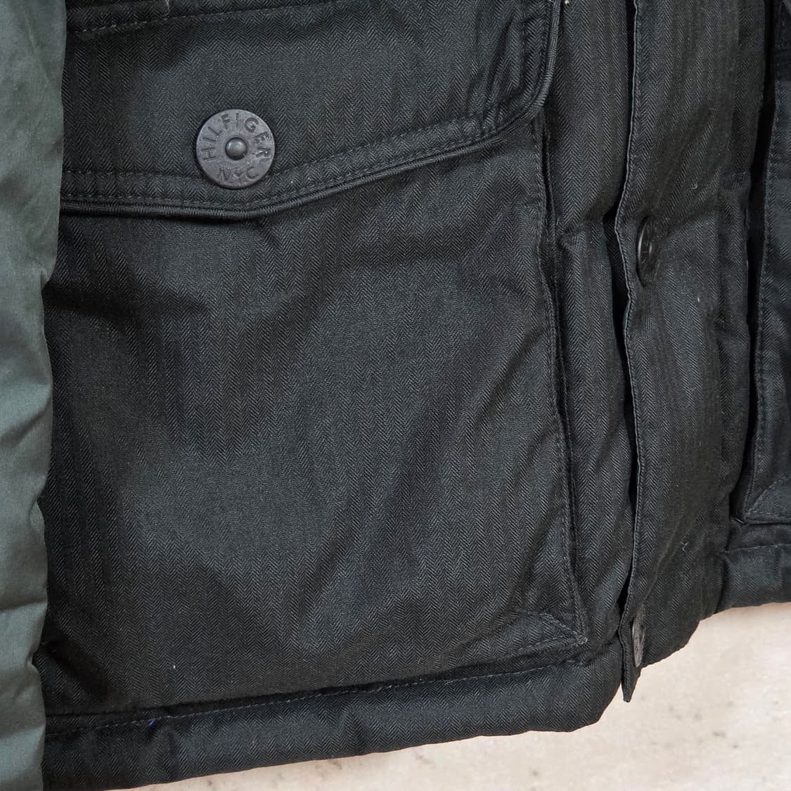 타미힐피거 배색 다운 패딩 점퍼 상품이미지4