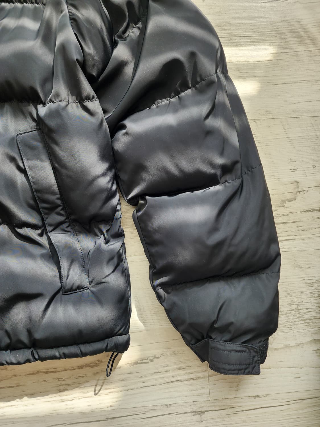 VETEZE 베테제 블랙 숏 패딩 팜. M(100)사이즈 베떼제 남녀공용 상품이미지3