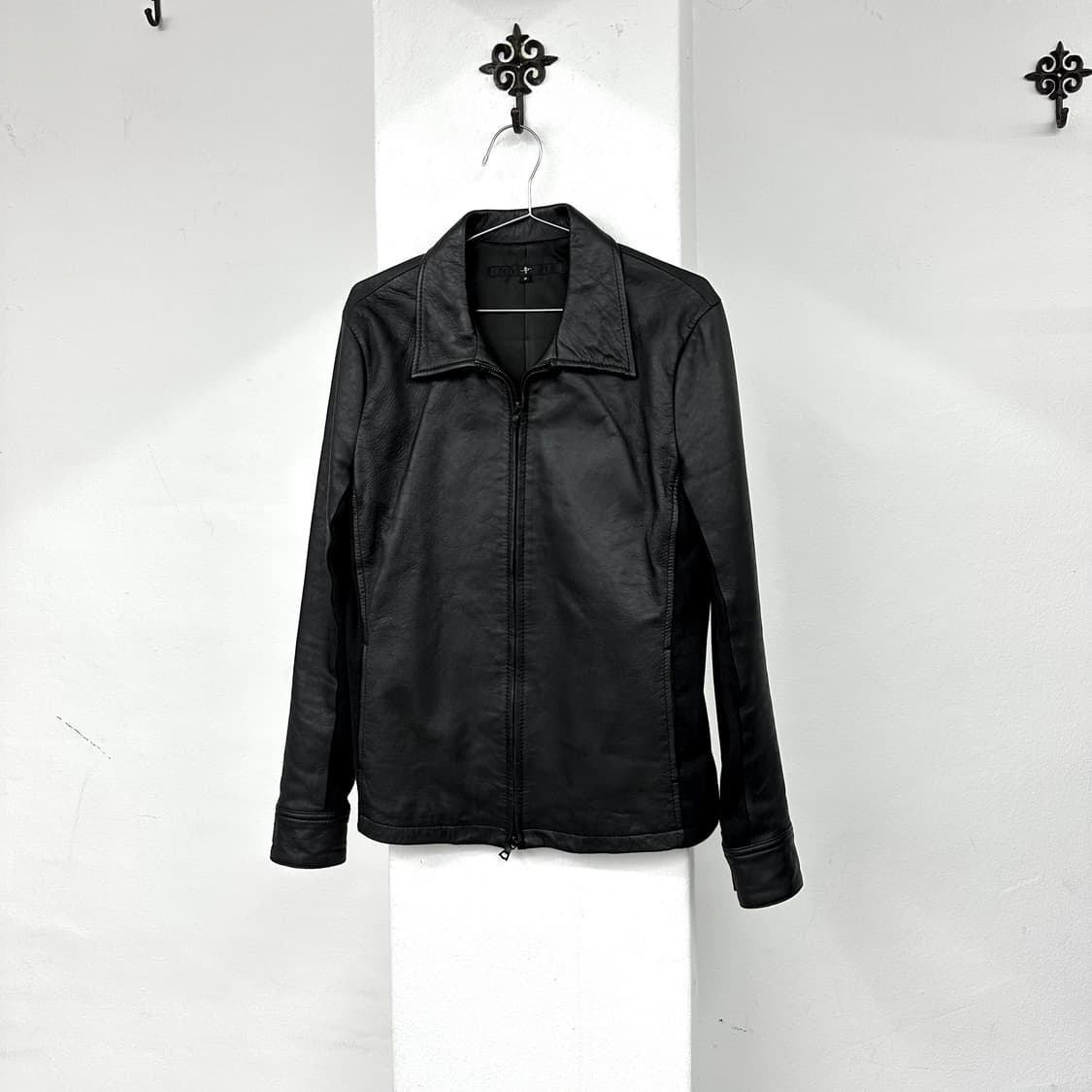 No id leather jacket 상품이미지5