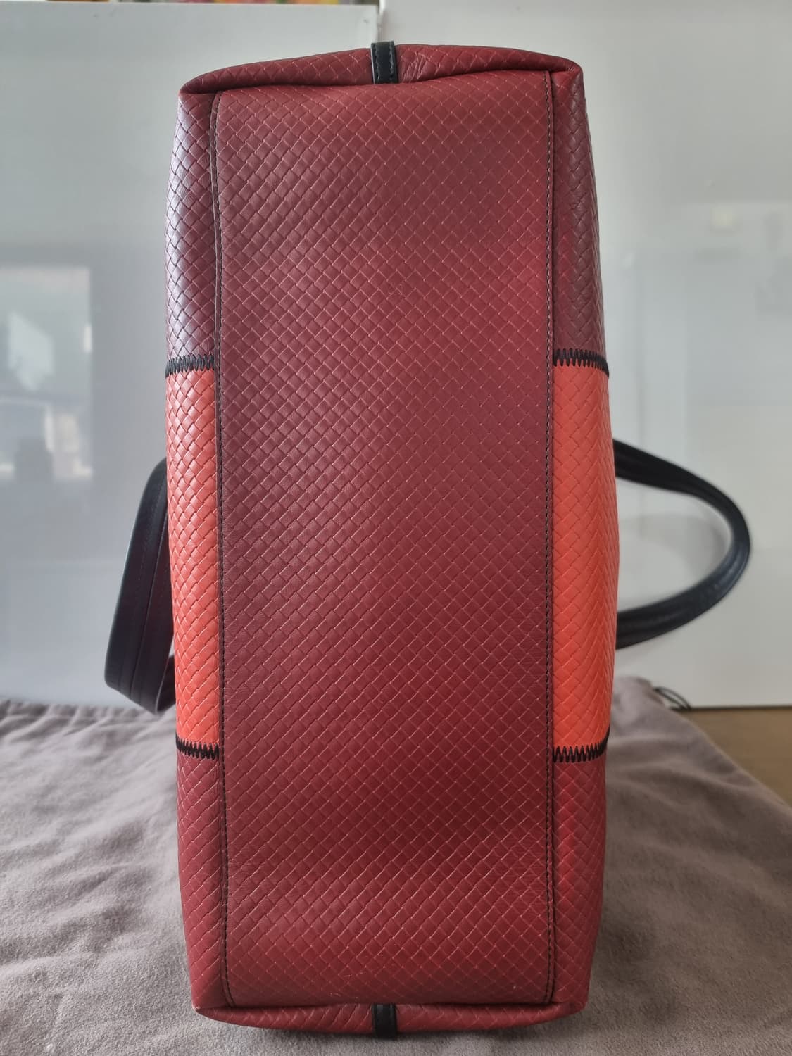 새재품) 보테가 베네타 멀티컬러 나파가죽 토트백 상품이미지5