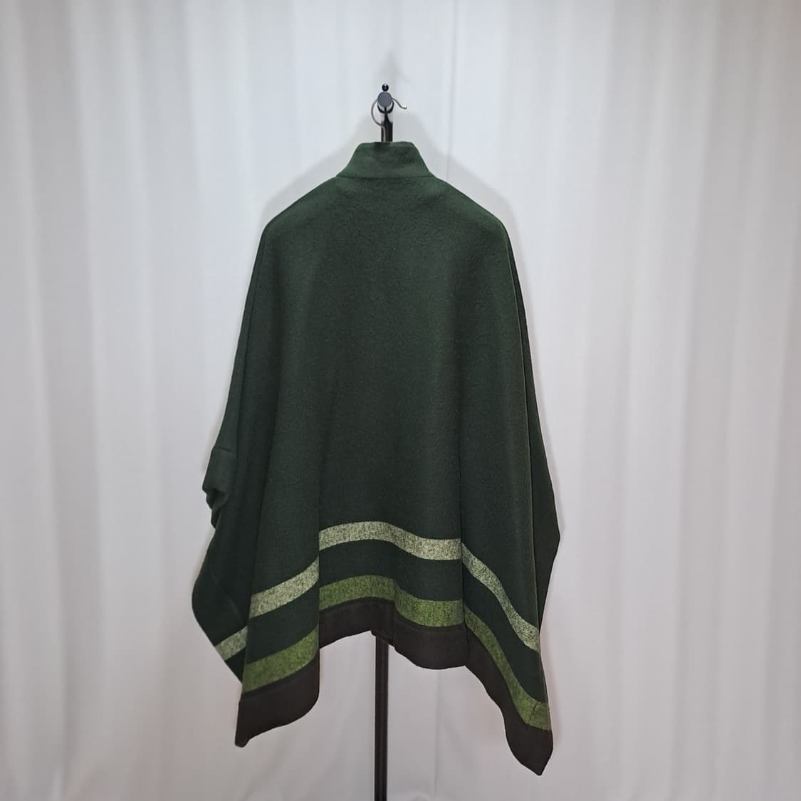 (택포) 버버리 울 100프로 판쵸 B152 상품이미지4