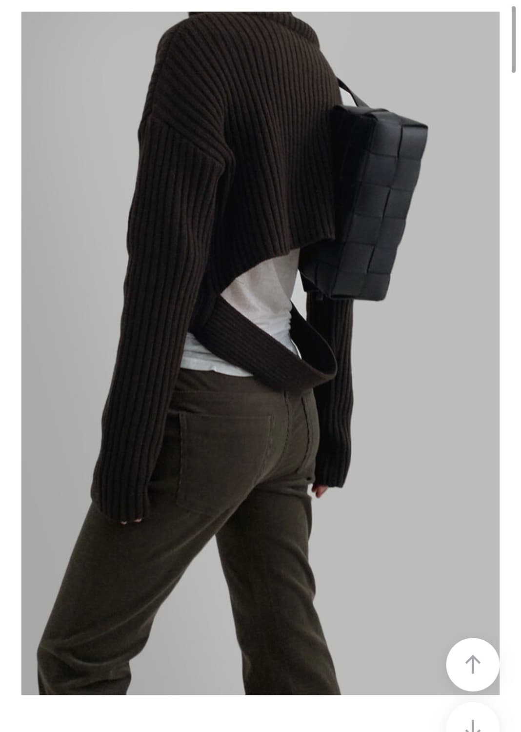 라룸 로우터틀넥니트&루프코듀로이팬츠 셋업 상품이미지3