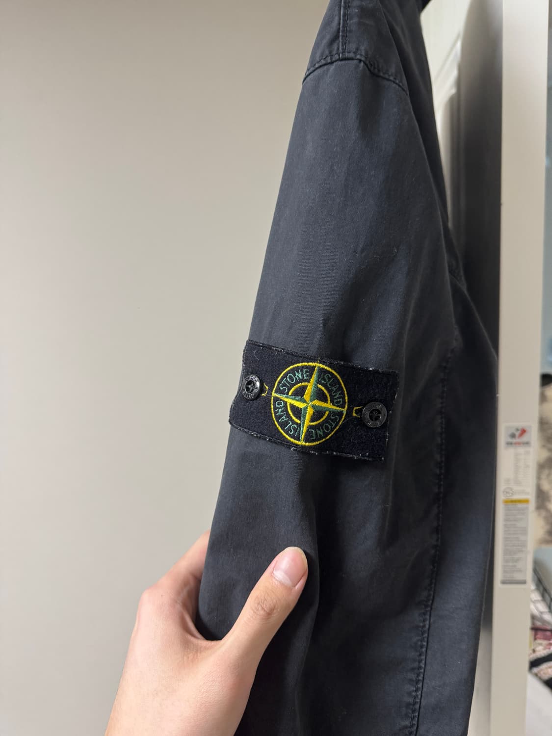 스톤 아일랜드 23SS 오버셔츠 상품이미지2