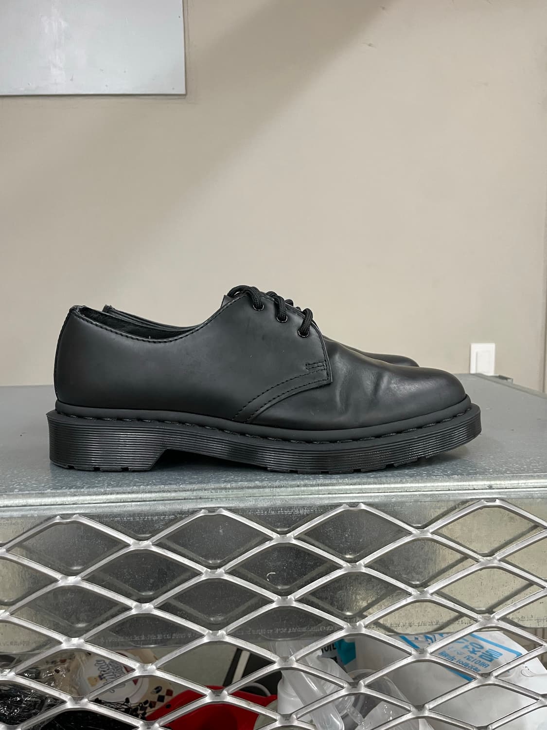 닥터마틴 1461 모노 블랙 UK7 (gr-4017) 상품이미지4